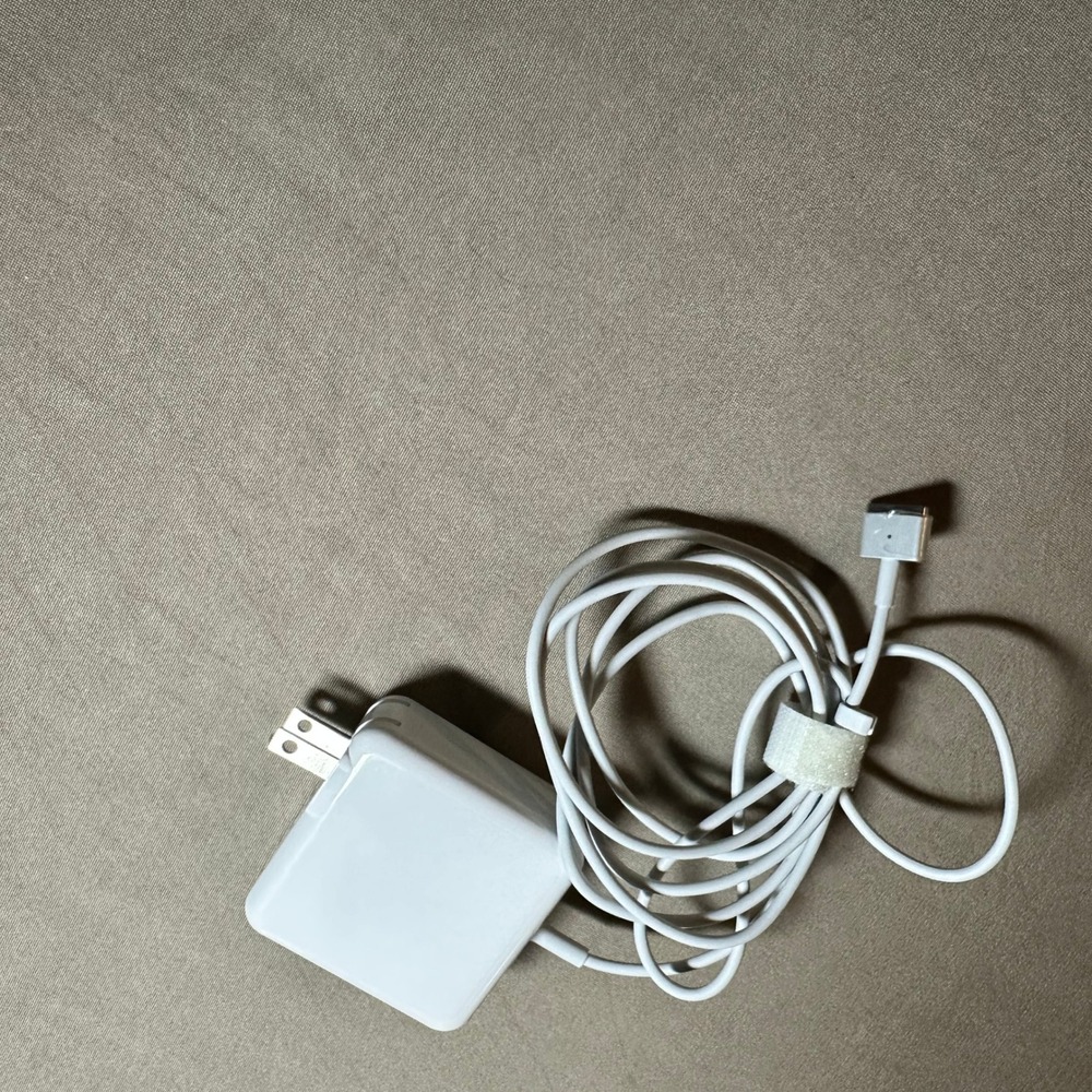 MacBook Air Replacement AC Adapter MagSafe 2 Power Supply PA-45W White
